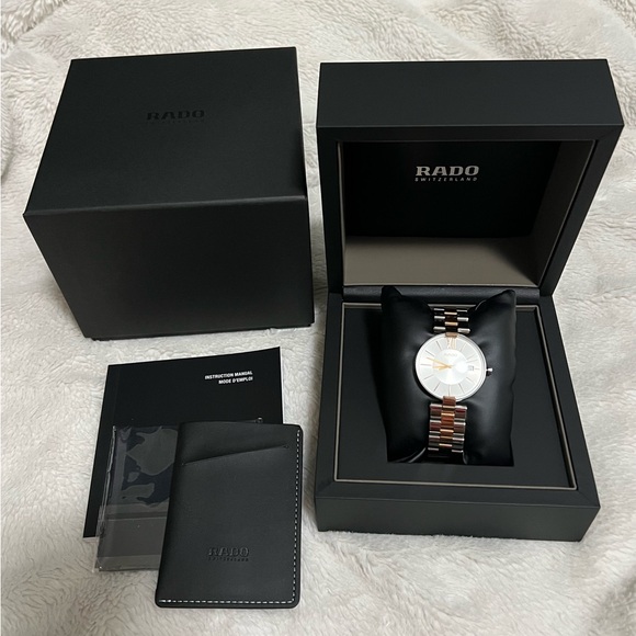 Rado Men's Two-Tone Watch - Picture 2 of 6